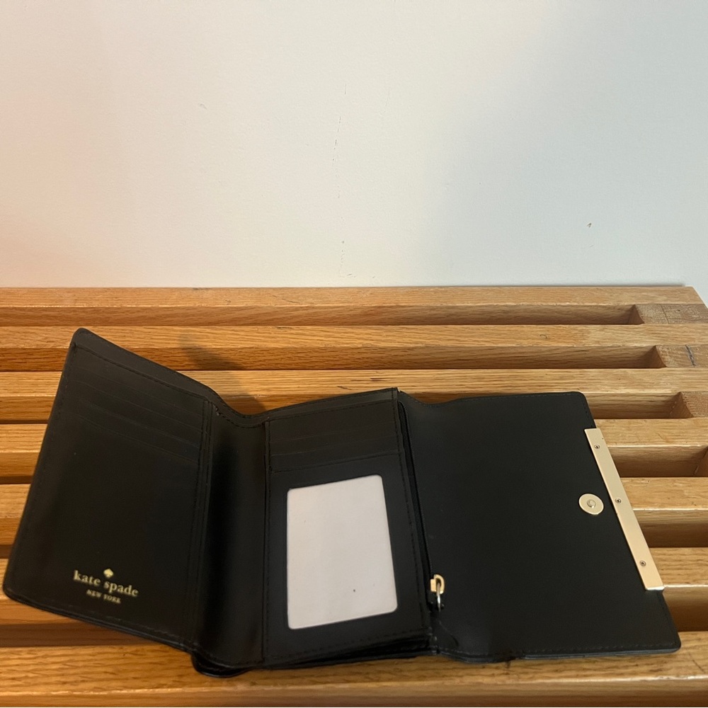 kate spade TRIFOLD WALLET Black NEW
